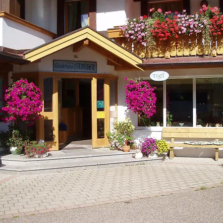 Gaestehaus Strasser Riezlern