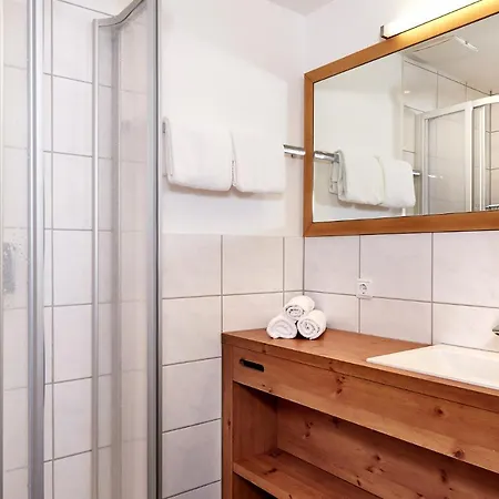 Gaestehaus Strasser Apartment Riezlern